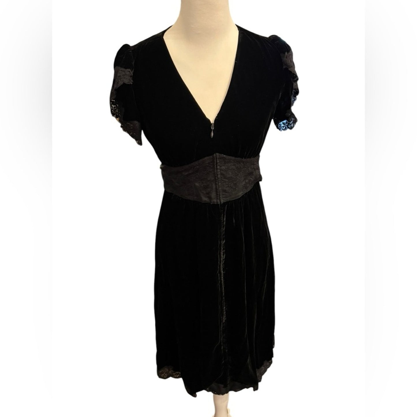 Betsey Johnson Y2K era velvet 40s frock dress