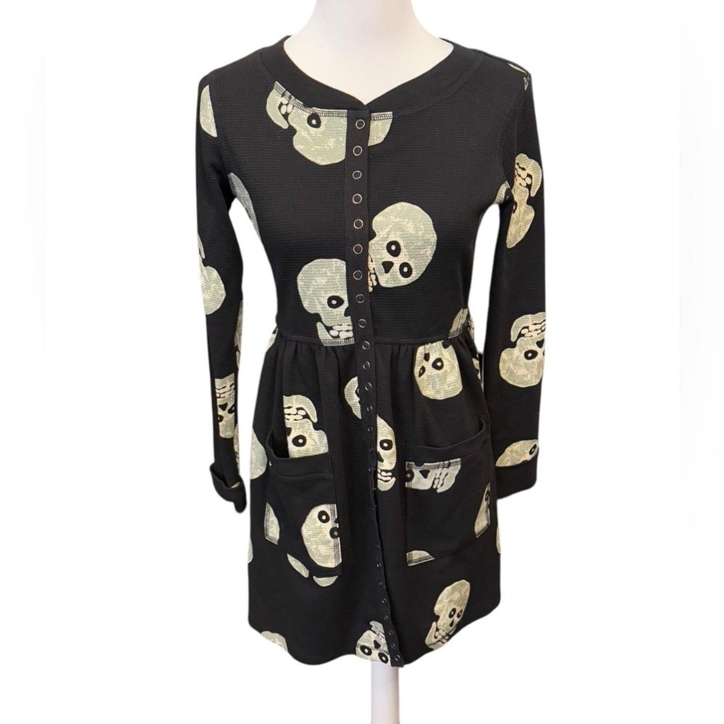 Betsey Johnson Skull Thermo Dress Rare thermal NWOT