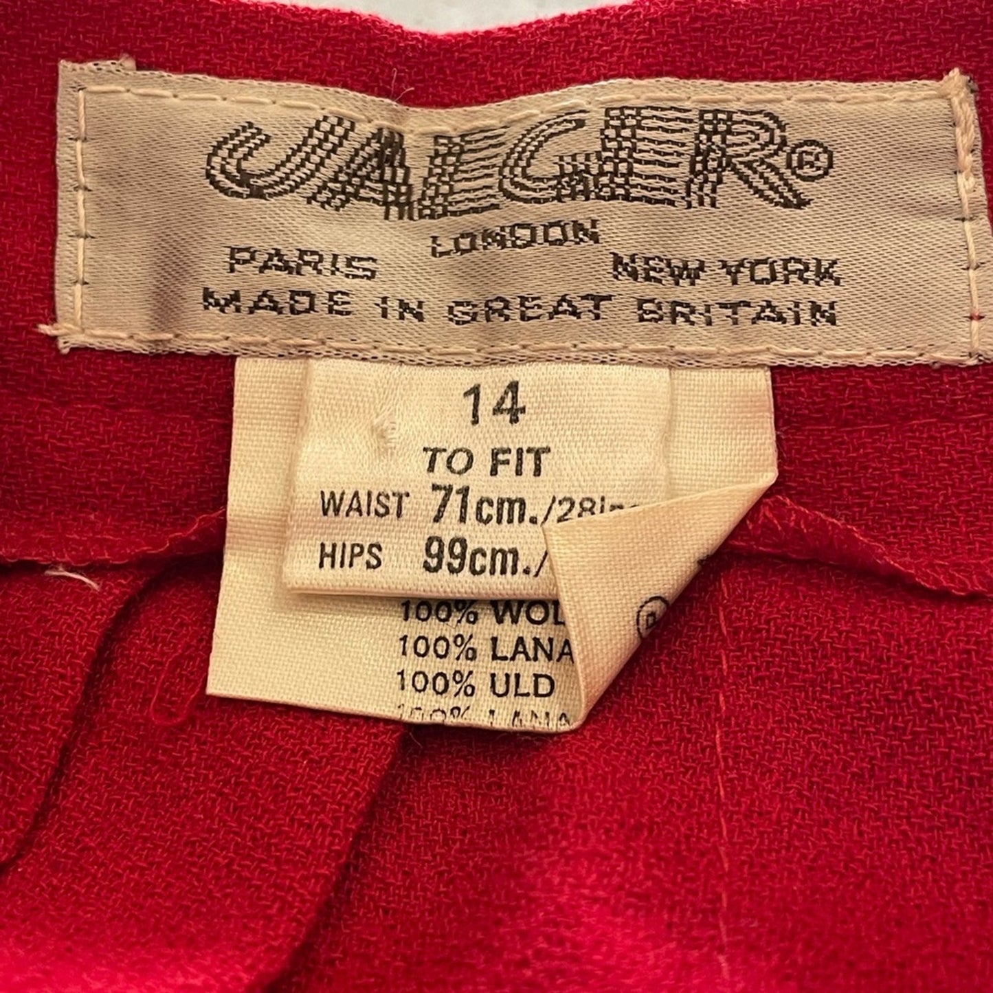 Jaeger Vintage Red Pleated Skirt Size 14